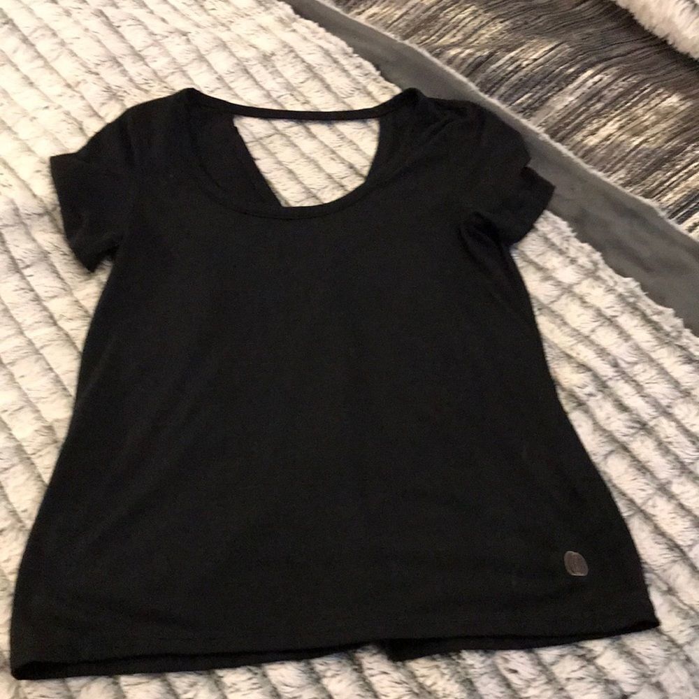 Black balance correction Tee